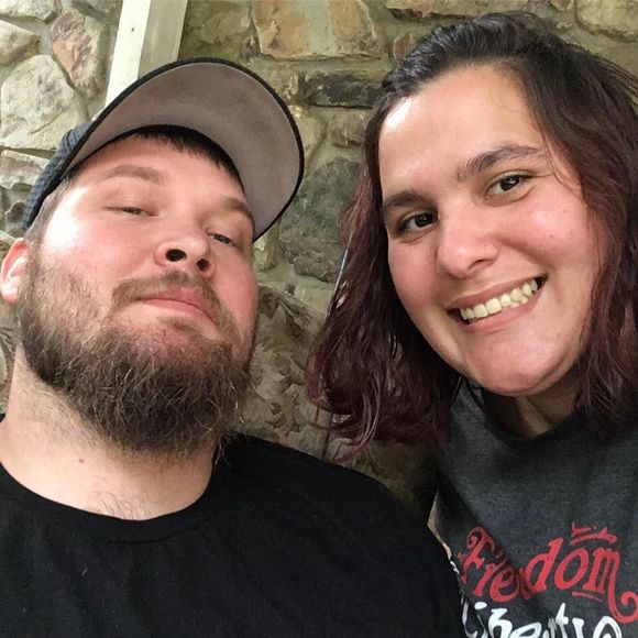 Meet your Posher, Brooklyn - Picture 1 of 2